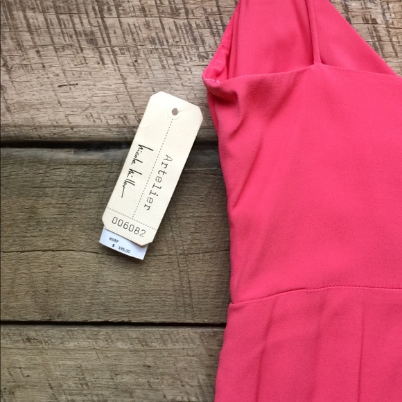 ๐บNICOLEโขMILLERโขDRESS - Picture 6 of 8